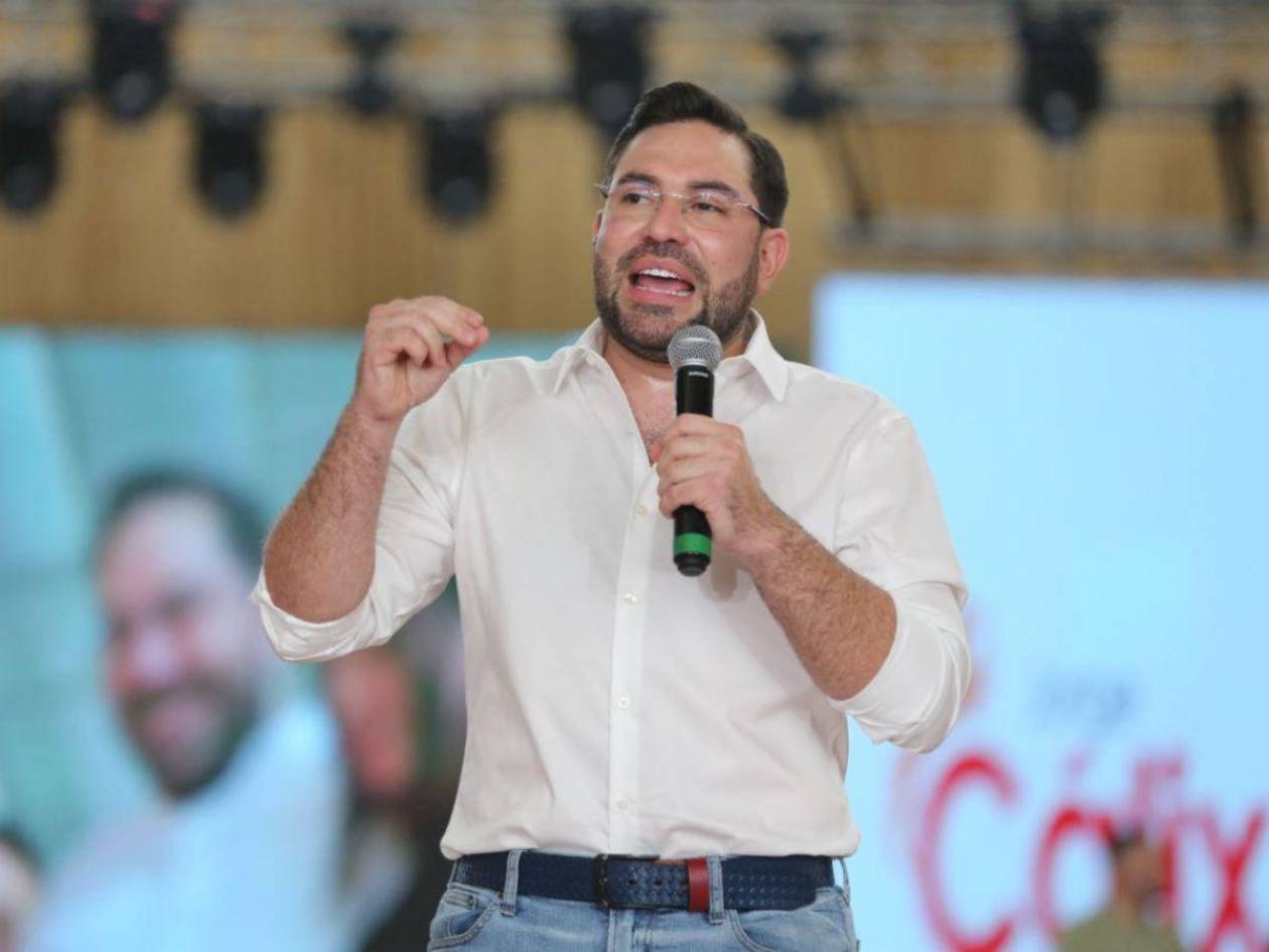 Precandidato Jorge Cálix suspende proselitismo por tormenta tropical Sara