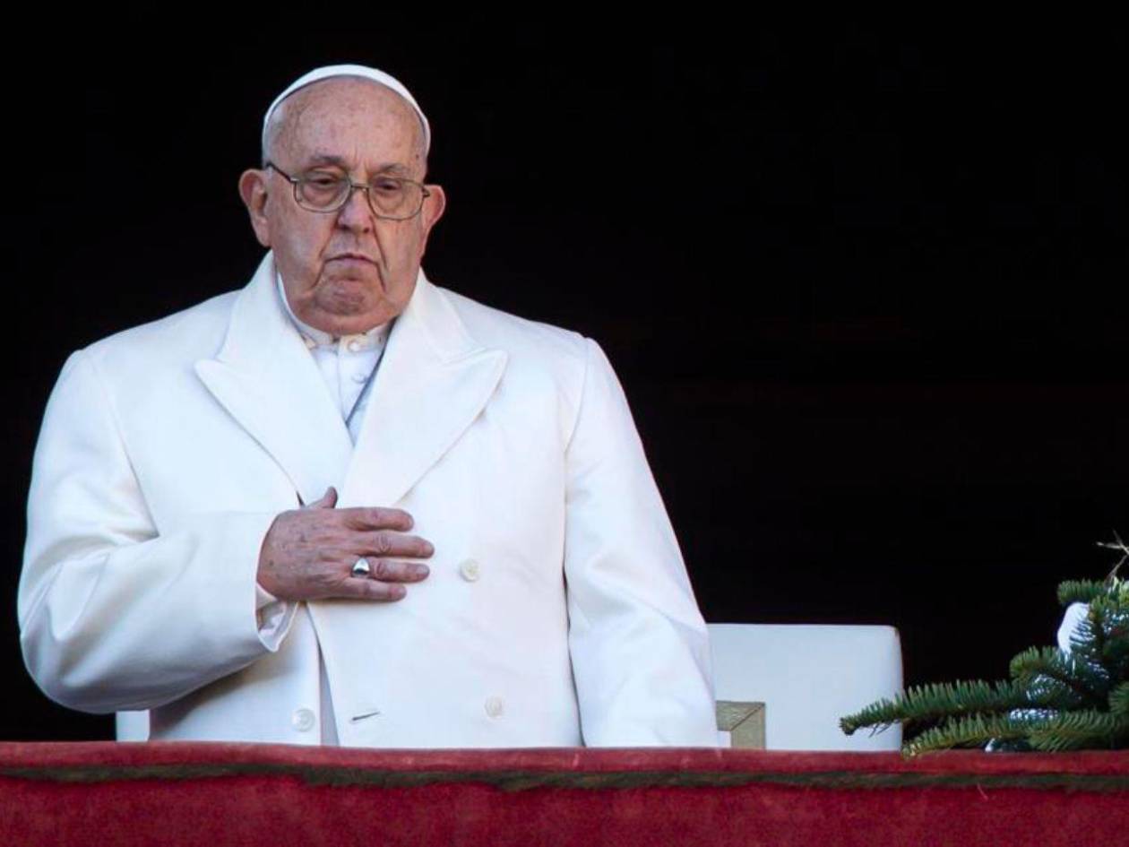 El papa pide en Navidad que callen las armas en Ucrania y en Oriente Medio