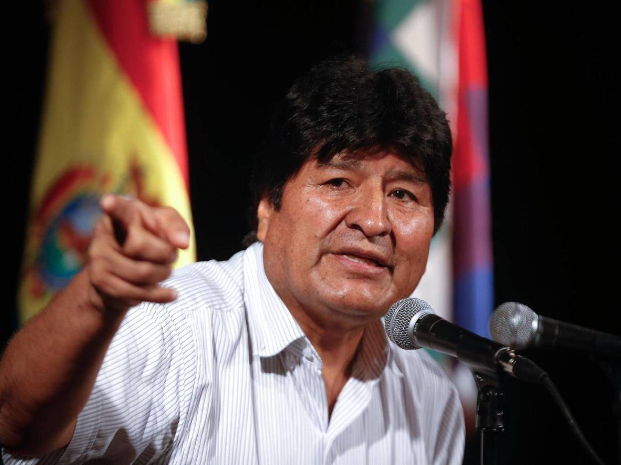 Ministro acusa a Evo Morales de herir a un policía para evitar control antidrogas