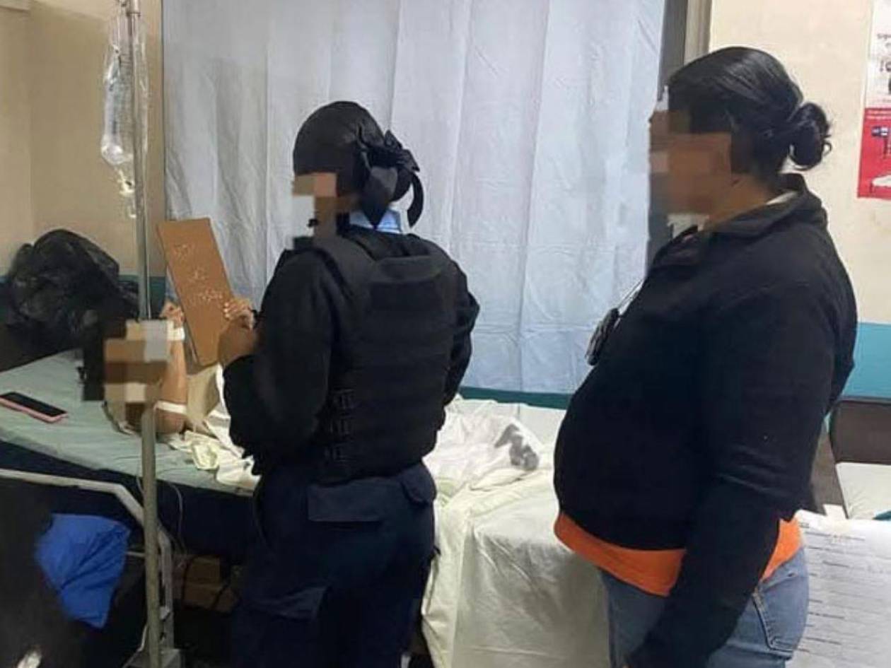 ¿De qué delitos acusarán a madre que le cortó la lengua a su bebé en Copán?