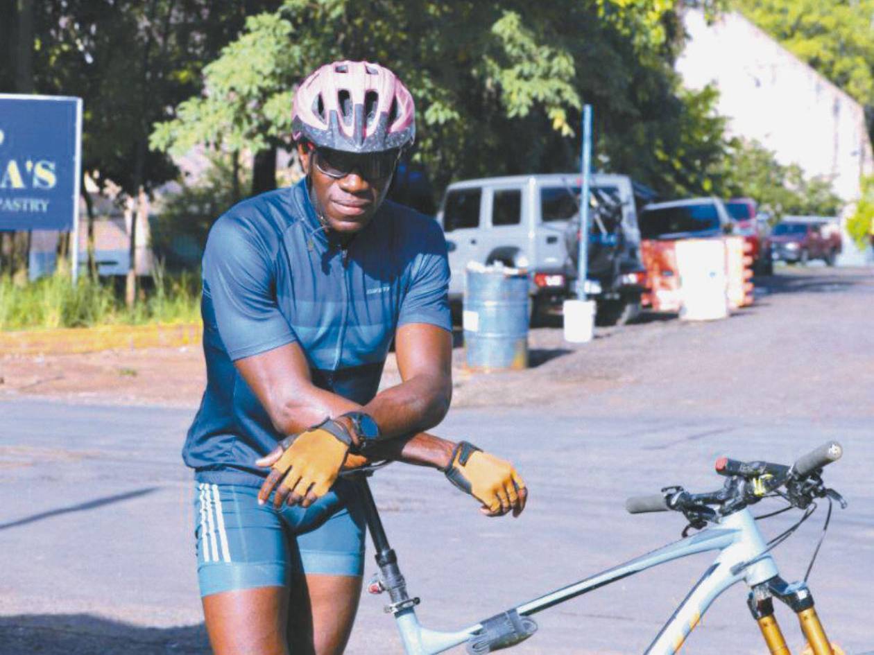 Alejandro, el cubano debutante en la Vuelta Ciclística: “Me gustó la parte social”