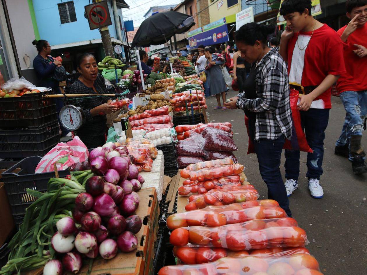 En 16 productos se reportan alzas y bajas de precios en la capital