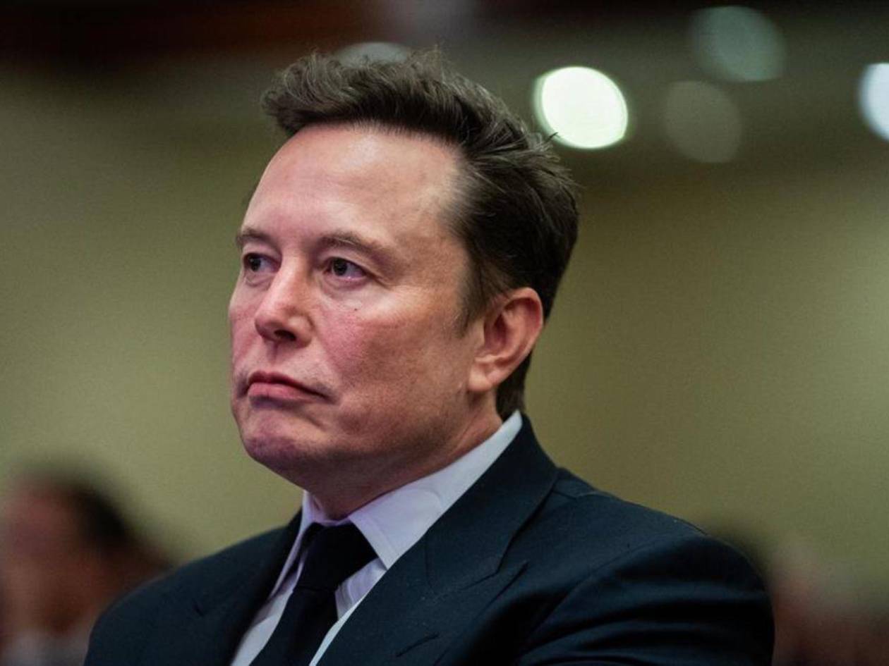 El “gran Elon Musk” convence a Trump para “desmantelar” la burocracia de EUA