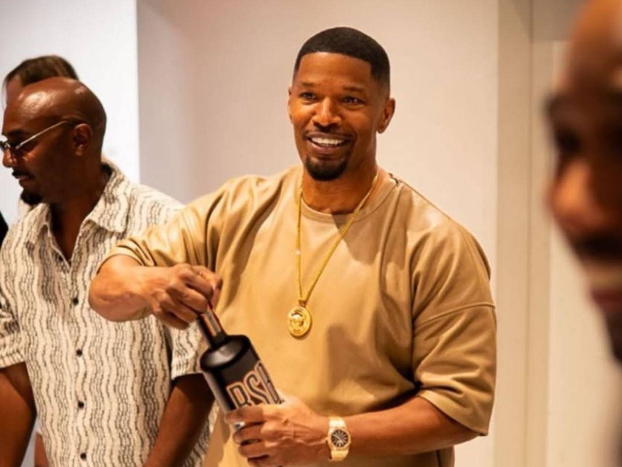 Jamie Foxx relata que casi pierde la vida tras sufrir una hemorragia cerebral