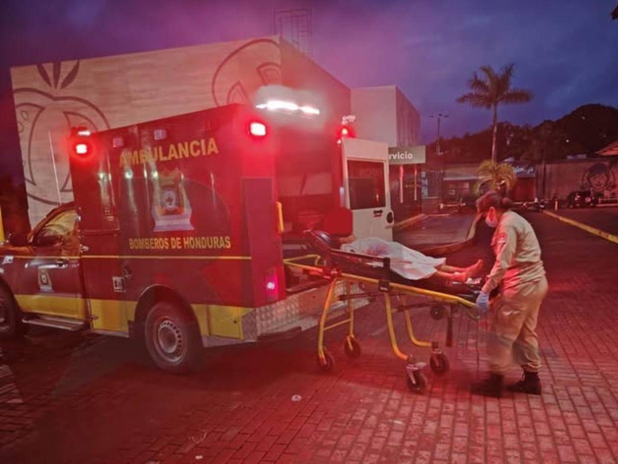 Niño de diez años pierde la mano tras manipular un mortero en Roatán