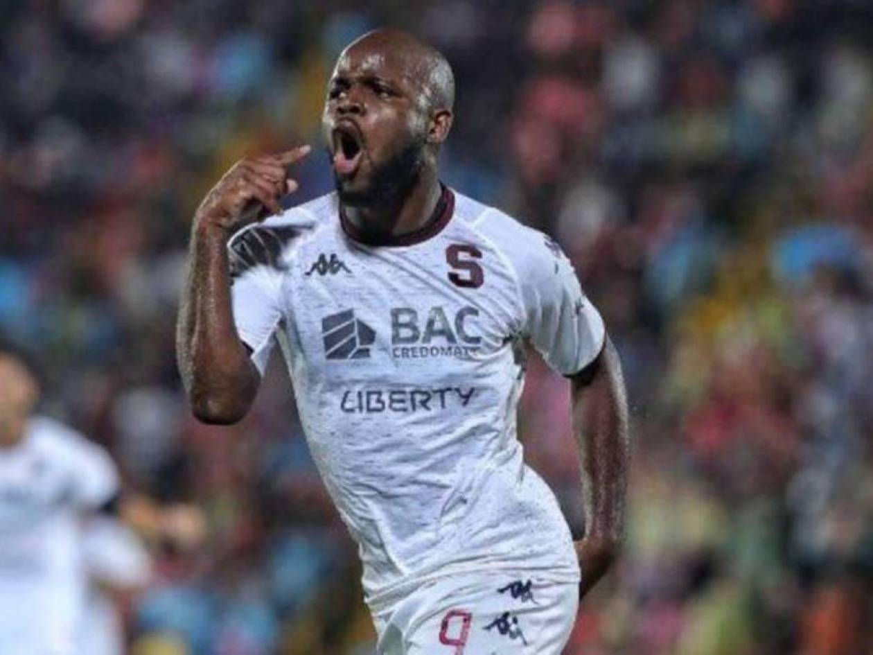 Gigante de Liga Nacional busca fichar a exfigura del Saprissa: Fue líder de goleo en Costa Rica