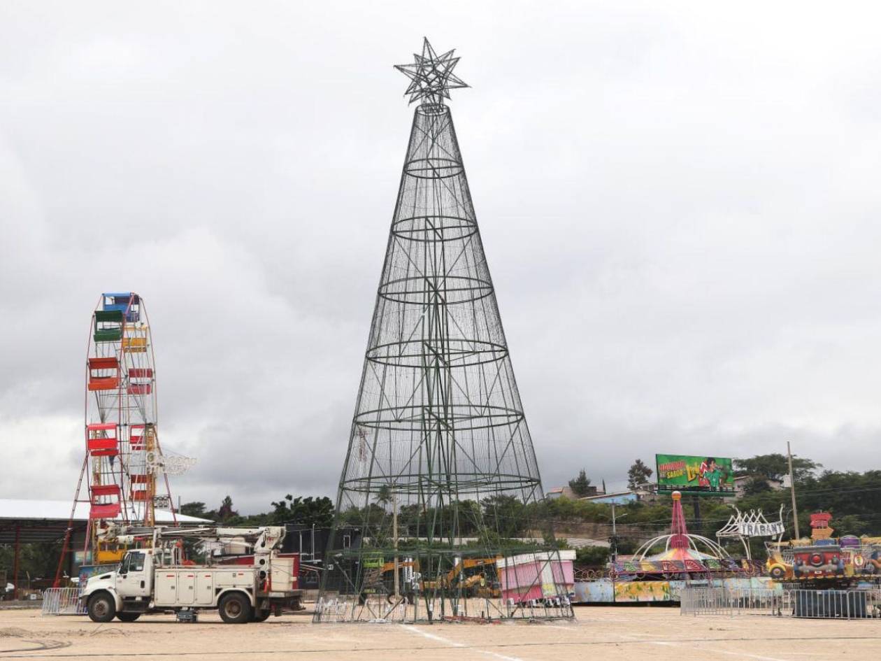 Lugar, hora y fecha de la inauguración de la plaza navideña de Tegucigalpa