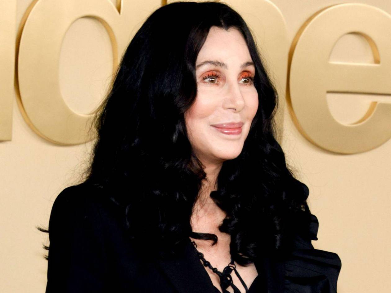 Cher revela que tuvo pensamientos contra su vida cuando era joven