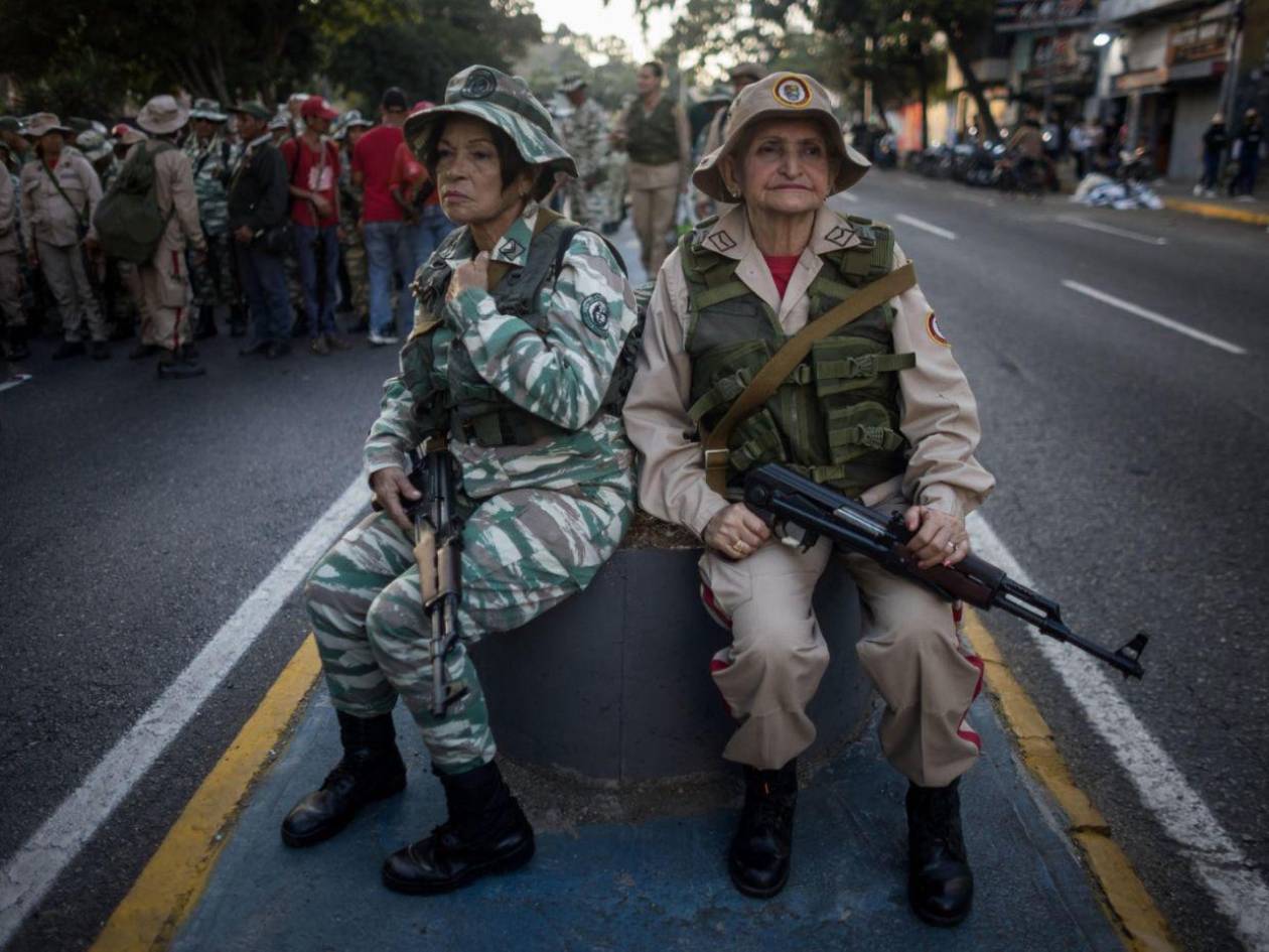 Tiranía o democracia: la gran pelea de los venezolanos se libra en las calles