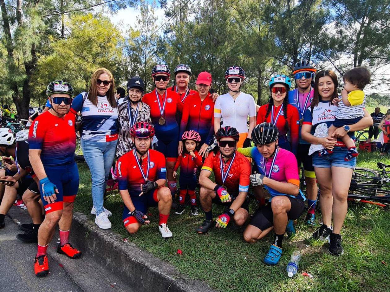 Lencas, con la misión de subirse al podio como ganadores de la Vuelta Ciclística 2024