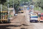 Los trabajos de terracería se desarrollan en varios tramos de la carretera. A finales del primer trimestre de 2024 estaría lista.