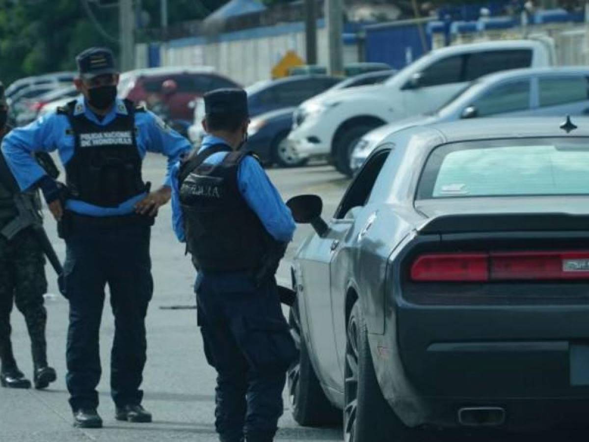 Inician fuertes operativos de tránsito en la capital