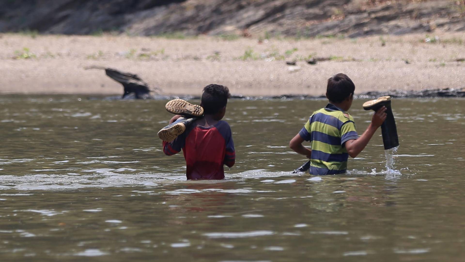 $!Las poblaciones nativas del río Coco o Segovia han sido amedrentadas por el narco