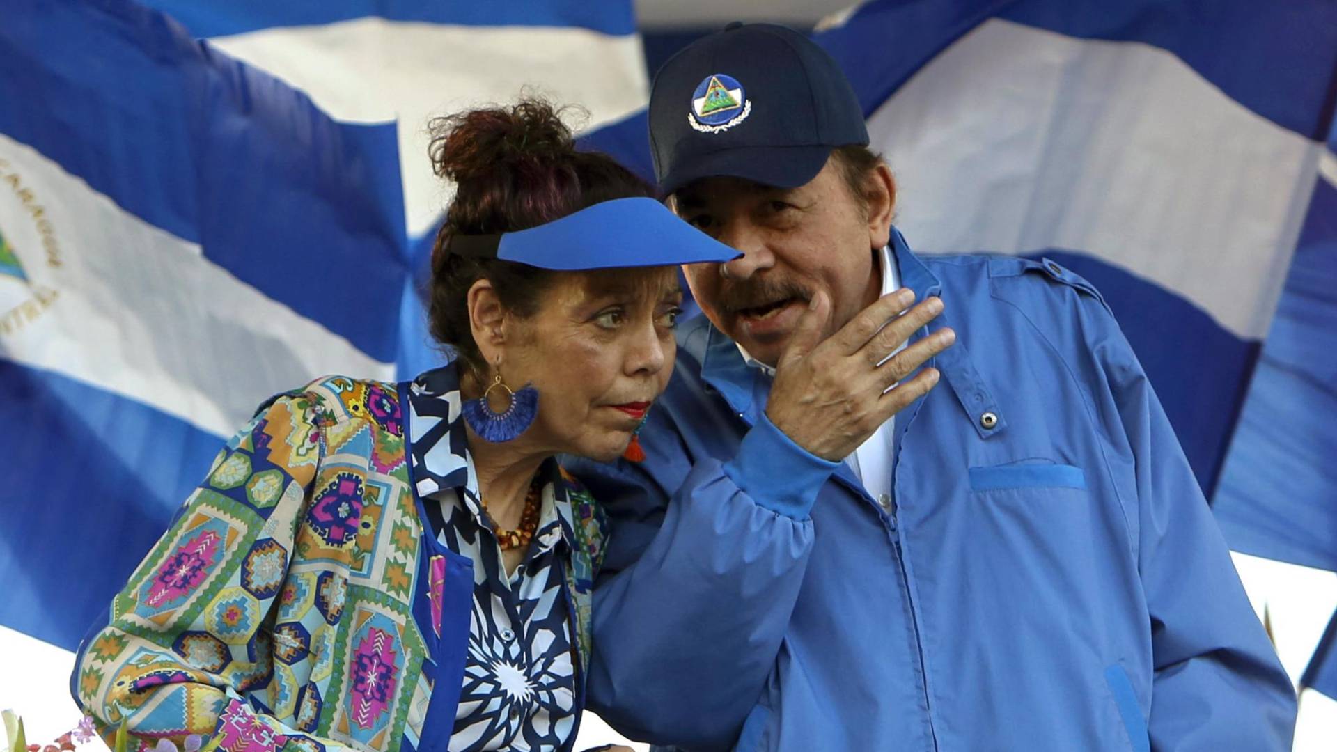 $!El Presidente de Nicaragua Daniel Ortega y su esposa, la Vicepresidenta Rosario Murillo, castigan a oponentes.