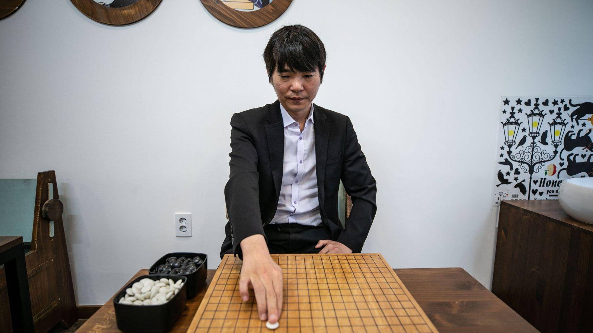 $!Lee Saedol, 18 veces campeón mundial de Go, se retiró tres años tras ser derrotado por la IA en el 2016. (Jean Chung para The New York Times)