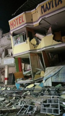 Las impactantes imágenes del terremoto en Ecuador