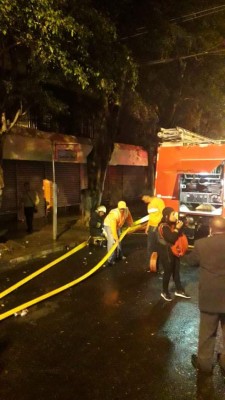 Las imágenes del voraz incendio en el casco histórico de la capital de Honduras