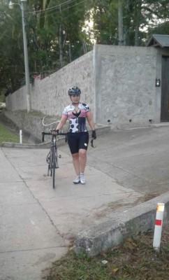 Alegre y amante del ciclismo: Así era Maira Andino, joven atropellada en Comayagua   