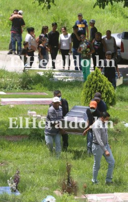 Lo que no se vio durante entierro de joven que murió tras aceptar una cita por Facebook