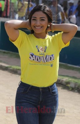 FOTOS: Las hermosas chicas que engalanan la jornada 5, la del clásico Olimpia vs Motagua