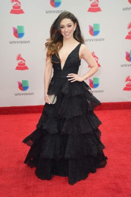 Latin Grammy Awards: Así llegaron vestidos los famosos a la décima octava premiación