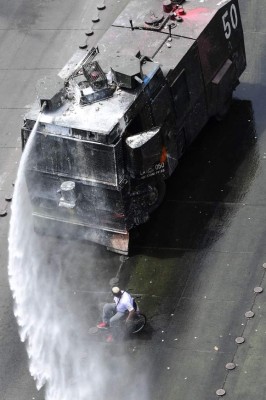 Continúan manifestaciones en Chile y aumenta a 18 el número de muertos