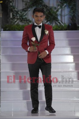 Los seniors 2019 DelCampo School lucieron elegantes y glamurosos en su Prom (Parte II)