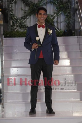 Los seniors 2019 DelCampo School lucieron elegantes y glamurosos en su Prom (Parte II)