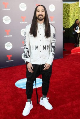 Elegantes y bellos, así lucieron los invitados al Latin American Music Awards