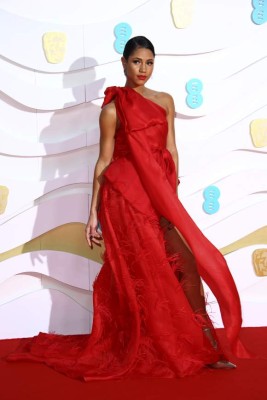 Premios BAFTA: Ellas derrocharon elegancia y belleza en la alfombra roja