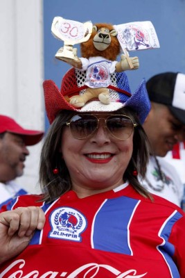 Ambientazo en la capital para la fiesta del fútbol