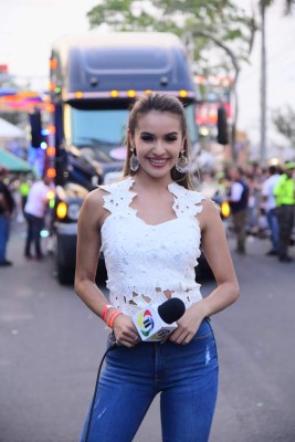 ¡Bellas! Presentadoras brillaron en la Feria Juniana de San Pedro Sula