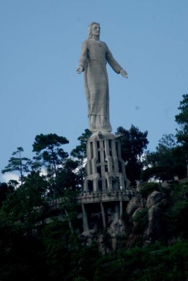 Cristo de El Picacho: 15 curiosidades que no sabías del emblemático monumento