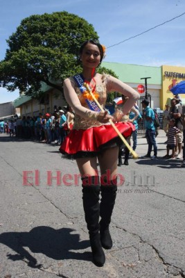 Comayagua, cuna de hermosas palillonas y banderistas