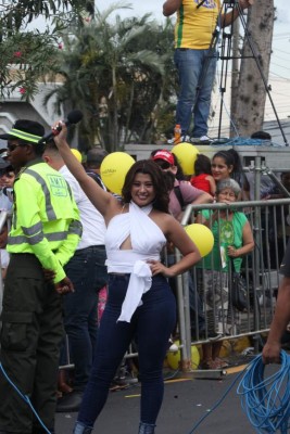 ¡Bellas! Presentadoras brillaron en la Feria Juniana de San Pedro Sula