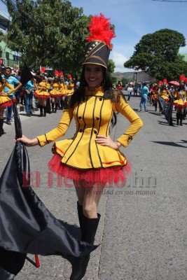 Comayagua, cuna de hermosas palillonas y banderistas