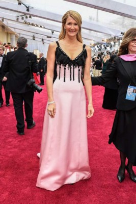 FOTOS: Los peor vestidos de la alfombra roja de los Oscar 2020