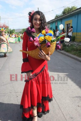 Comayagua, cuna de hermosas palillonas y banderistas