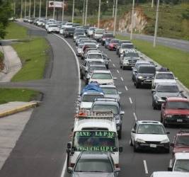 Retorno viajeros en Feriado MorazÃ¡nico salida del Norte