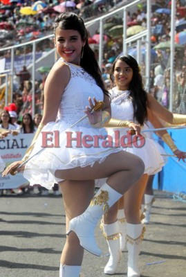 Las palillonas con las sonrisas más encantadoras de los desfiles patrios 2017