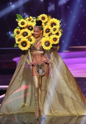 Miss Universo 2021: concursantes deslumbran con trajes típicos (FOTOS)