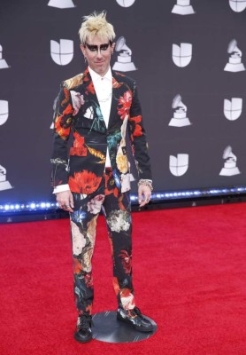 FOTOS: Los peor vestidos de los Latin Grammy 2019