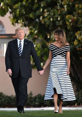 Melania Trump usa llamativo vestido en reunión de Trump y Shinzo Abe