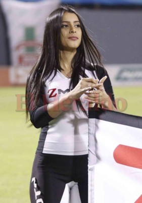 Bellas catrachas se robaron las miradas en la semifinal Real España vs Marathón