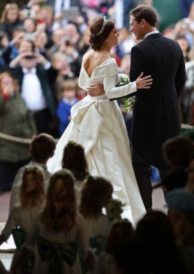 La princesa Eugenia y su vestido de novia sacado de un cuento de hadas