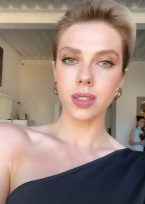 Scarlett Johansson tiene una doble y está en Rusia: Así es Kate Johansson