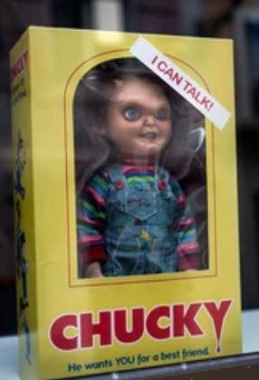 El macabro crimen contra una niña en Inglaterra que involucró a Chucky