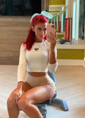 Nala Ray, la hija de un pastor que dejó la religión por OnlyFans