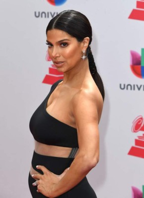 Los vestidos más sexys y provocativos de los Latin Grammy 2017