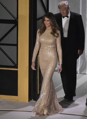 Los looks de Melania antes y durante investidura de Trump